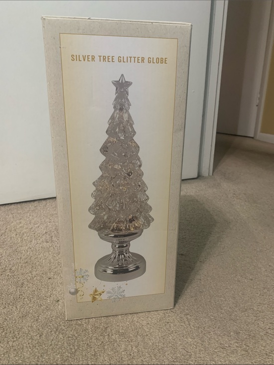 Cracker Barrel Other - Cracker Barrel Exclusive Christmas Silver Tree Glitter Globe